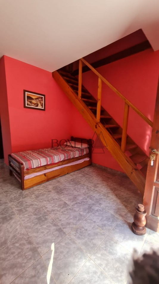 VENTA EN BLOCK - COMPLEJO DE 5 DUPLEX + DEPARTAMENTO