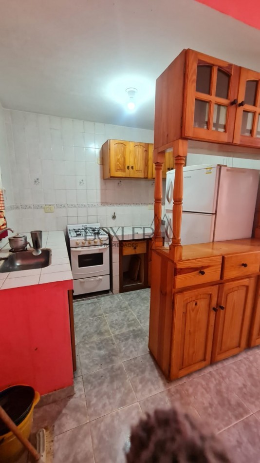 VENTA EN BLOCK - COMPLEJO DE 5 DUPLEX + DEPARTAMENTO