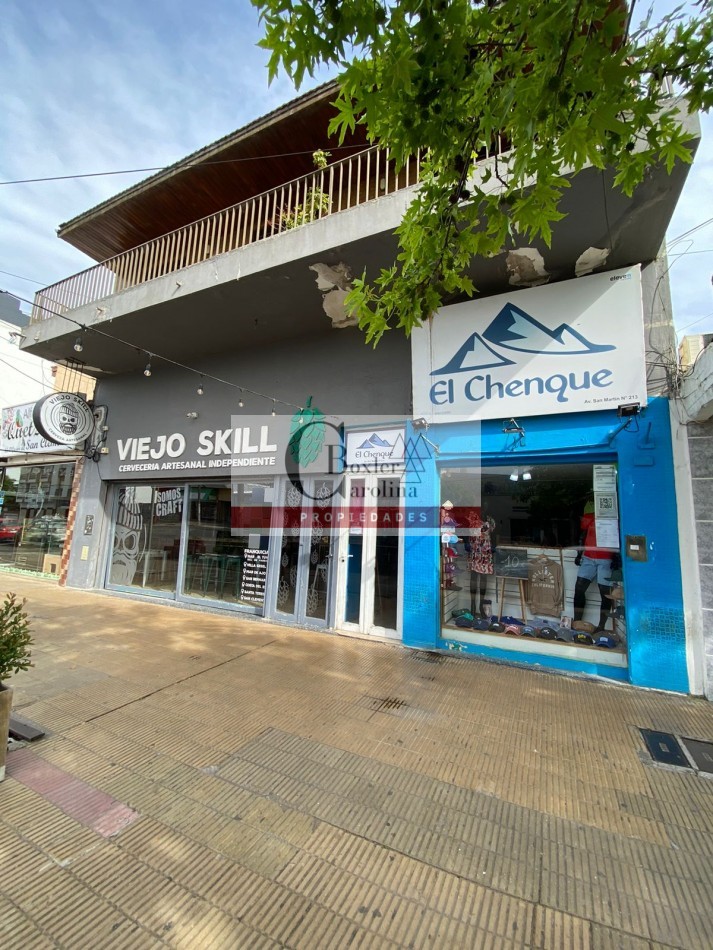 Amplio local comercial, con vivienda y depto sobre Av San Martin