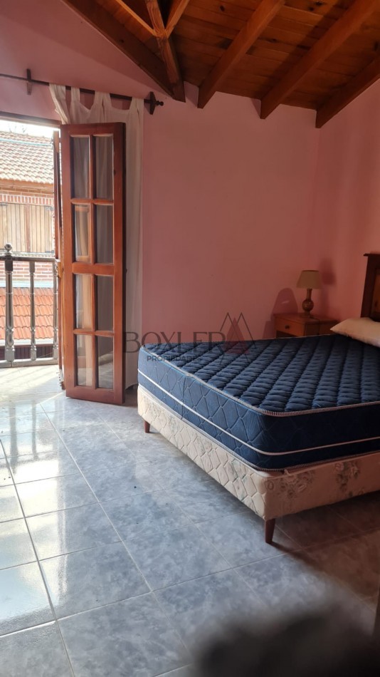 VENTA EN BLOCK - COMPLEJO DE 5 DUPLEX + DEPARTAMENTO
